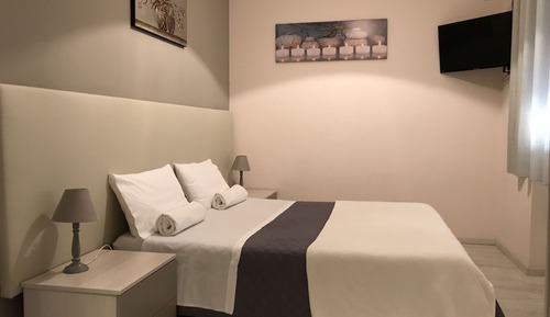 Habitación doble, 1 cama de matrimonio grande, no fumadores