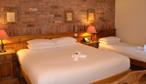 Habitación triple Confort, varias camas, no fumadores