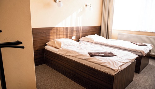 Habitación con 2 camas individuales