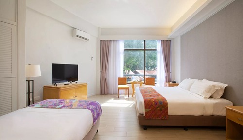 Habitación triple Deluxe