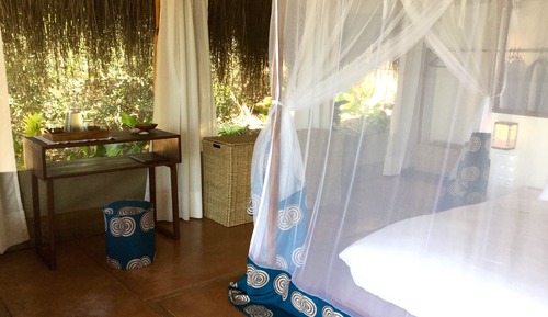 Tienda de lujo, piscina privada, vistas al mar