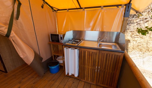 Tienda Deluxe, no fumadores (Kenia)
