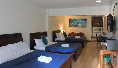 Habitación familiar, varias camas