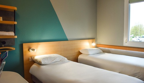 Habitación básica, 2 camas individuales