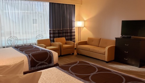Suite estudio, 2 camas de matrimonio, no fumadores, vistas a la piscina