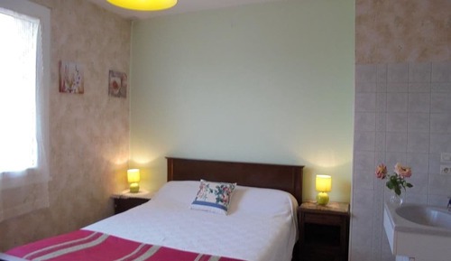 Habitación individual, baño privado