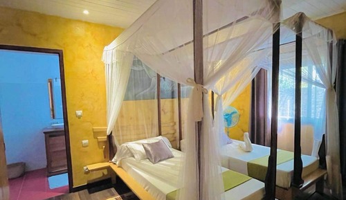 Bungalow familiar, no fumadores, vistas al mar (4 Pax)