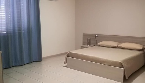 Habitación Confort doble, vistas a la piscina