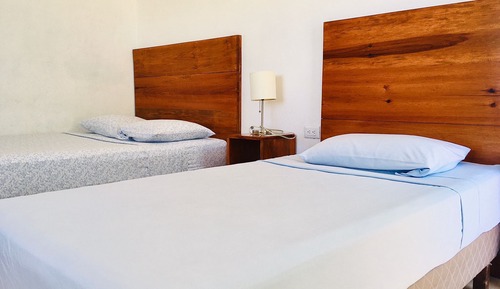 Habitación triple básica, varias camas, no fumadores