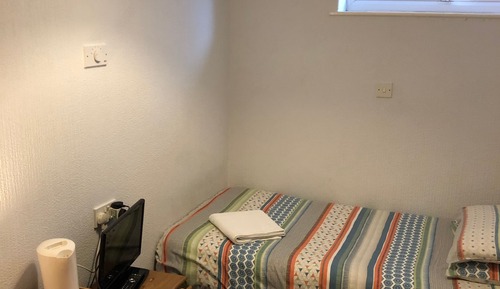 Habitación individual, baño privado