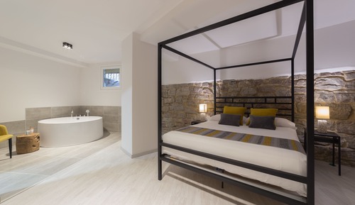 Habitación Deluxe doble, bañera, planta baja