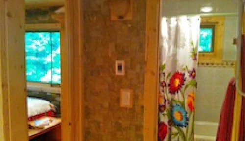 Cabaña romántica, baño privado (Hauser's Bayfield Cabin)