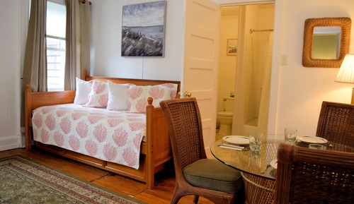 Habitación, varias camas