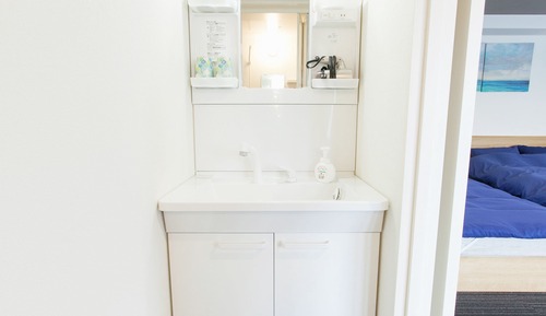 Habitación familiar, balcón