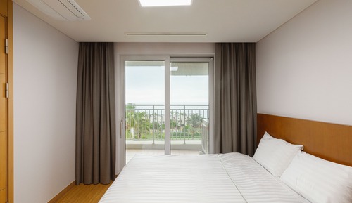 Premier Suite (Kitchen/Garden Ocean View/Double)
