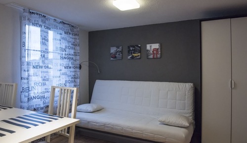 Apartamento City, 2 habitaciones, vistas al patio