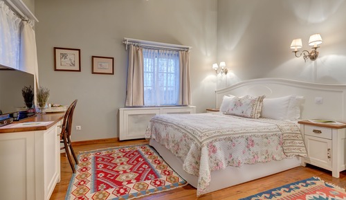 Superior Room with Pool & Forest View