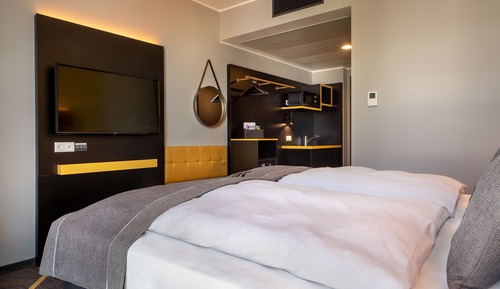 Habitación estándar, 1 cama de matrimonio, cocina básica (Up to 3 Adults)