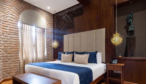 Habitación de lujo, 1 cama de matrimonio grande, vistas a la ciudad