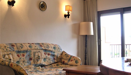 Estudio, terraza, vistas a la playa (DU ST 302)