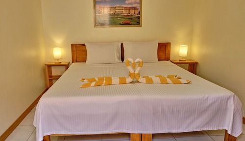 Habitación económica con 1 cama doble o 2 individuales