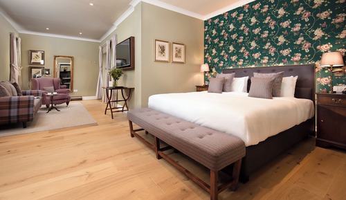 Habitación Deluxe, 1 cama de matrimonio grande (Courtyard)