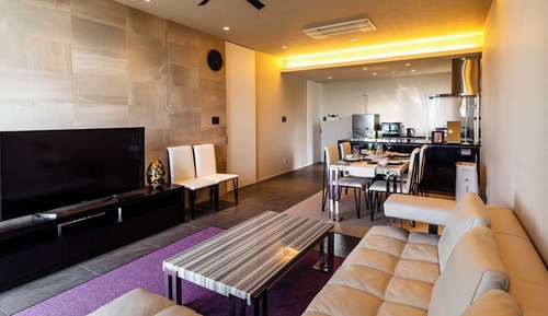 Modern Suite Garden View 2F [S]