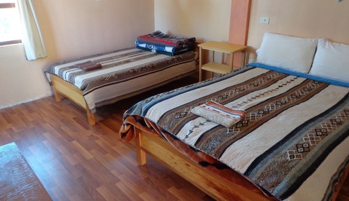 Habitación triple estándar, varias camas, vistas al lago