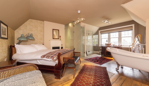 Very Lovely Room