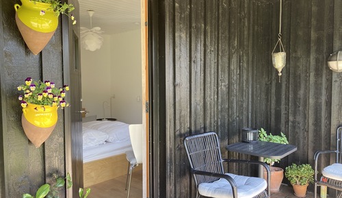 Habitación clásica, 1 cama de matrimonio, baño compartido, vistas al jardín