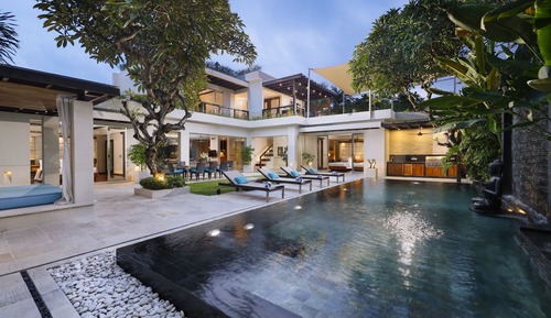 Villa familiar, 3 habitaciones, piscina privada