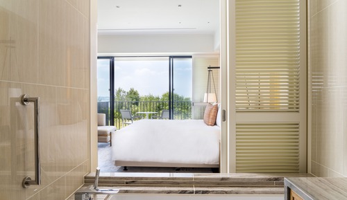 Habitación Deluxe, vistas parciales al mar (Sunset Wing, Twin)