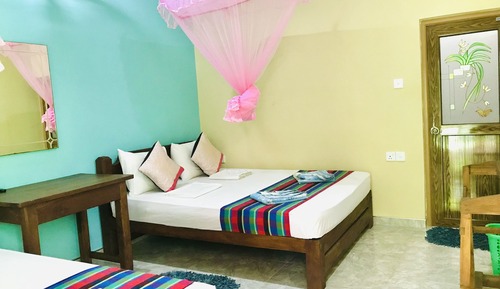Triple Room