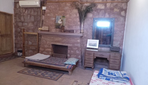 Habitación clásica con 1 cama doble o 2 individuales