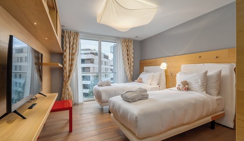 Apartamento de lujo, 3 habitaciones, vistas al lago