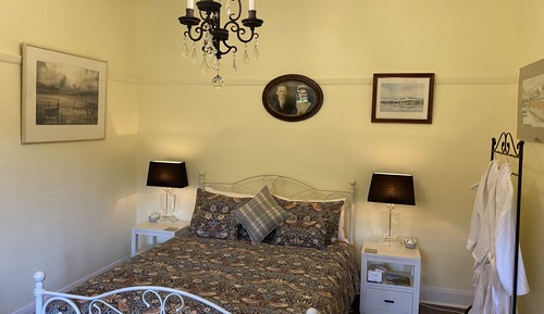 Habitación Confort, varias camas, vistas al río