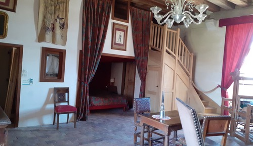 Habitación doble (La Chambre Des Dames)