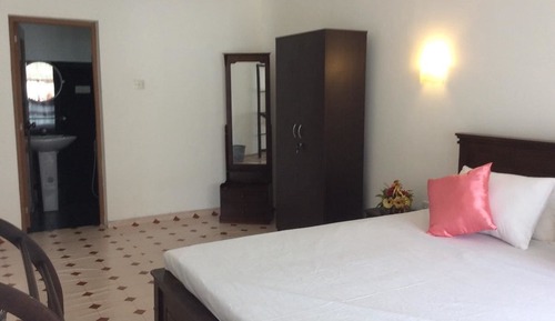 Habitación familiar, vistas al jardín
