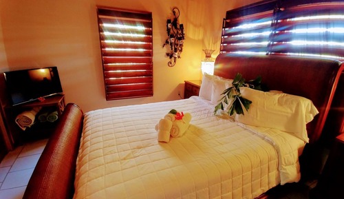 Habitación Deluxe doble, 1 cama de matrimonio, vistas al patio (Sunshine)