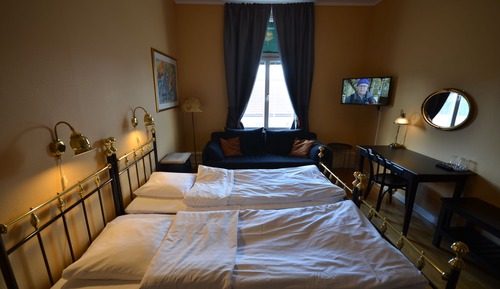 Habitación clásica con 2 camas individuales