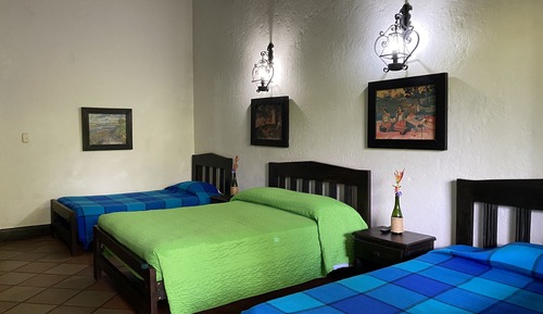 Habitación cuádruple estándar