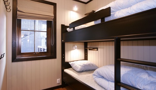 Apartamento familiar, 2 habitaciones, sauna, junto a la pista de esquí