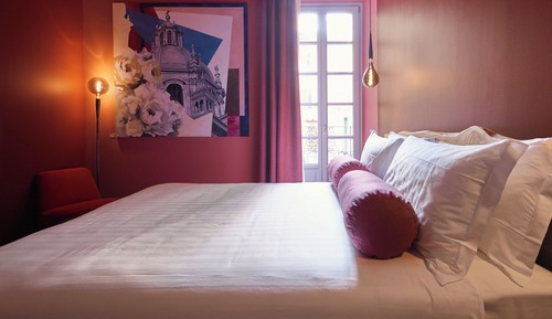 Habitación Deluxe con 1 cama doble o 2 individuales, vistas a la ciudad