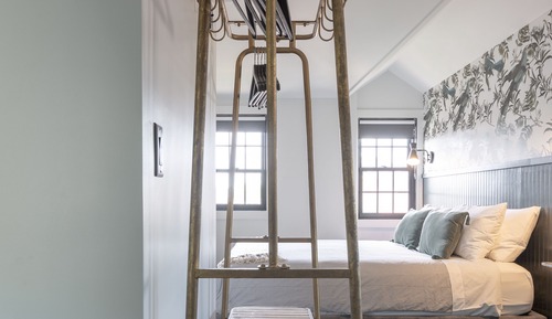 Estudio superior, 1 cama de matrimonio grande, no fumadores, cocina básica