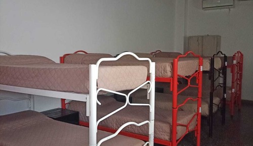 Shared Room (Mixed) with Shared bathroom, single beds