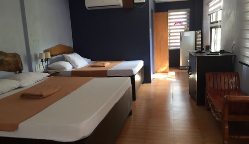 Habitación Premium, varias camas, vistas a la playa, frente a la playa (Second Floor, for 5 Pax)
