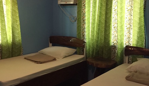 Villa exclusiva, 3 habitaciones, vistas parciales al mar, junto a la montaña (Gigi 10 Pax)