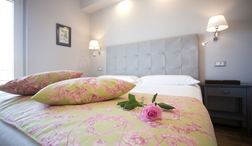 Habitación estándar doble, terraza, vistas al mar (Duca Boemondo)