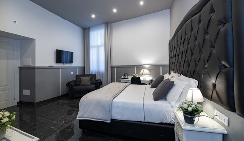 Habitación Confort con 1 cama doble o 2 individuales