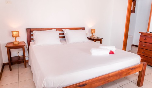 Habitación cuádruple Deluxe, frente al mar